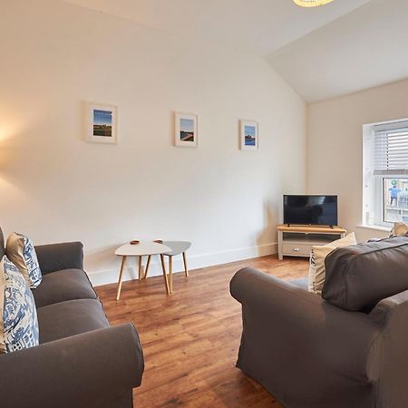Host & Stay - Main Street Apartments Seahouses Exterior foto